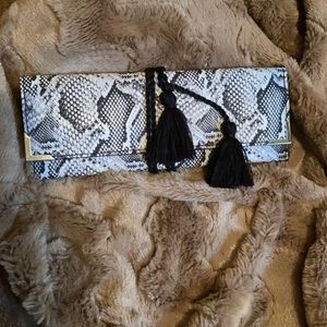 NWOT Snake Print Jewelry Wallet